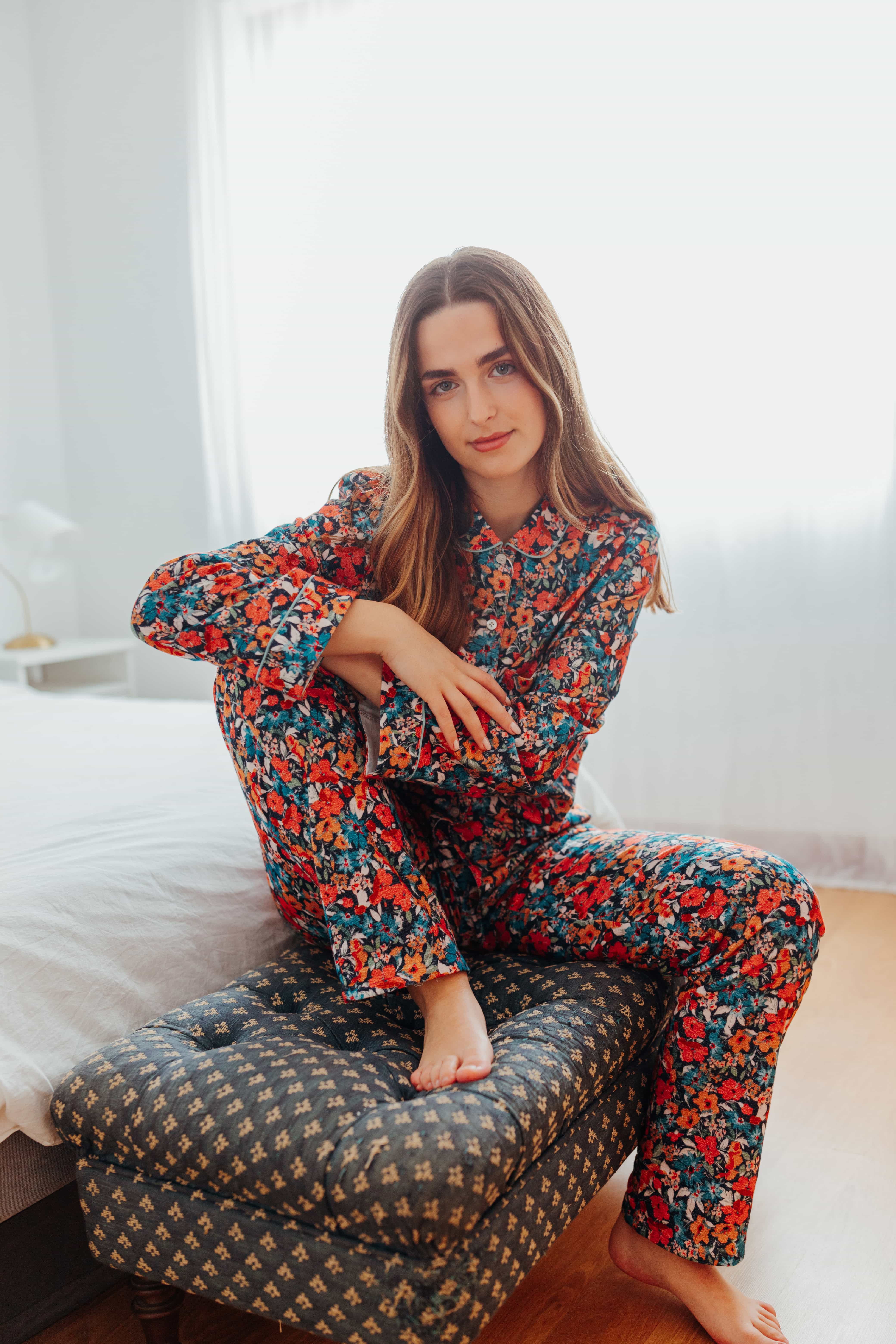 Pyjama long femme pilou100% coton - Coupe classique, coloris Nuit fleurie